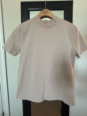 Zara Ribbed Beige Short Sleeve Top